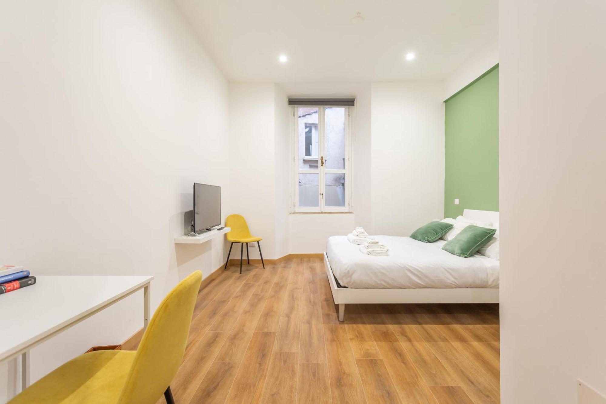 2 Bdr Navona Quintessential Charm Apartment *