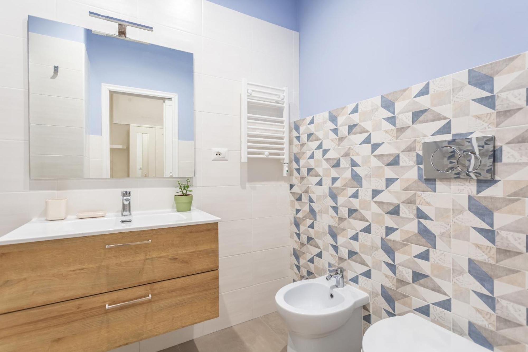 2 Bdr Navona Quintessential Charm Apartment Rome